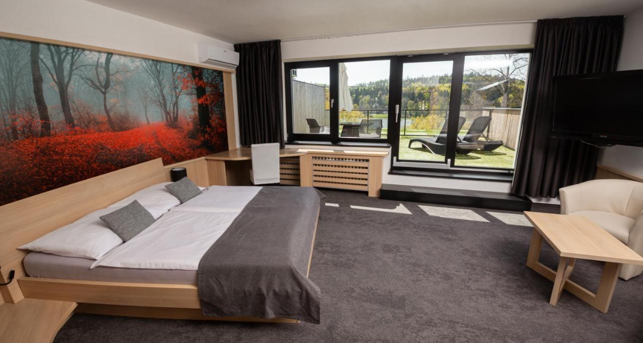 Hotel Kras Єдовніце Екстер'єр фото